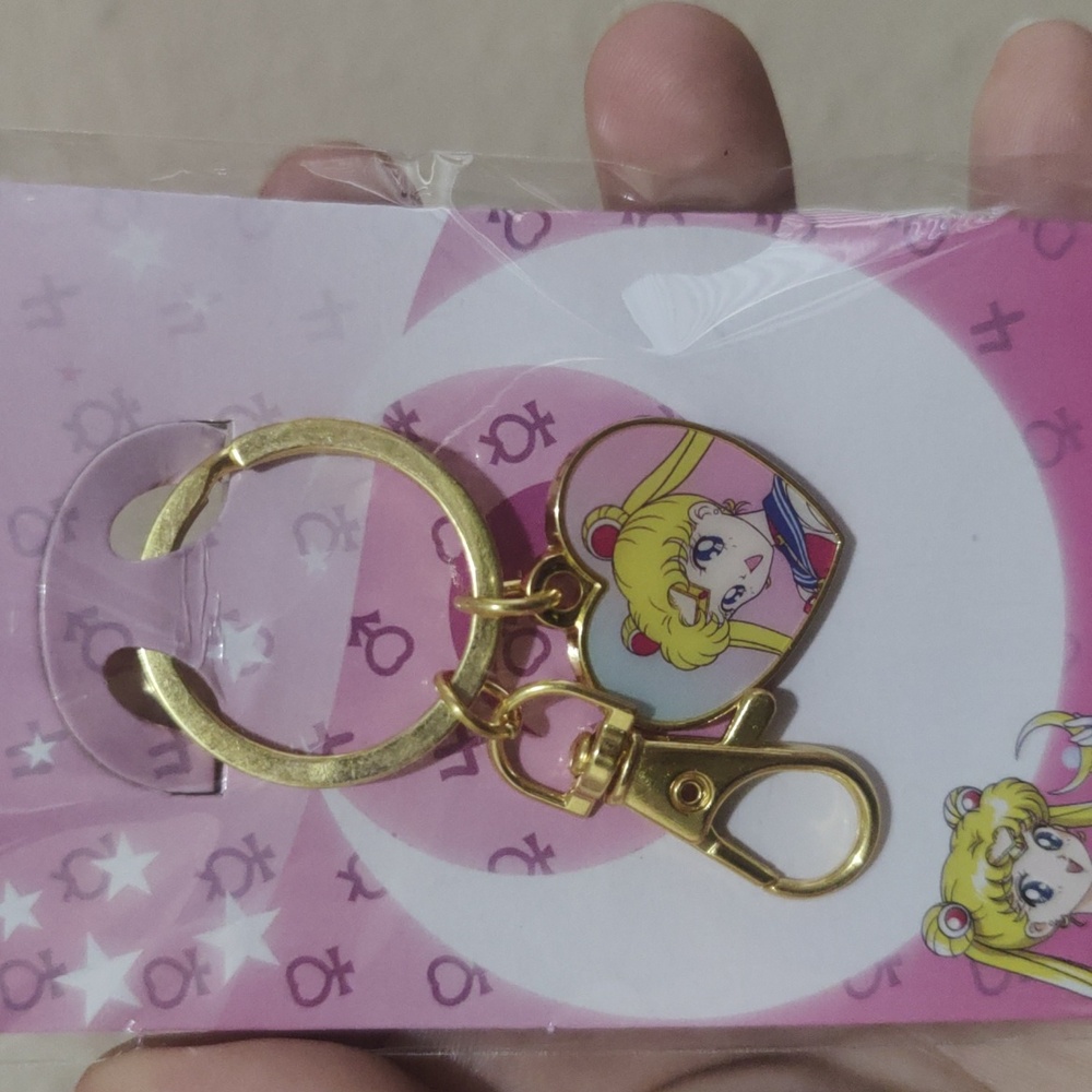 Sailor Moon Keychain - Picture 2 of 4
